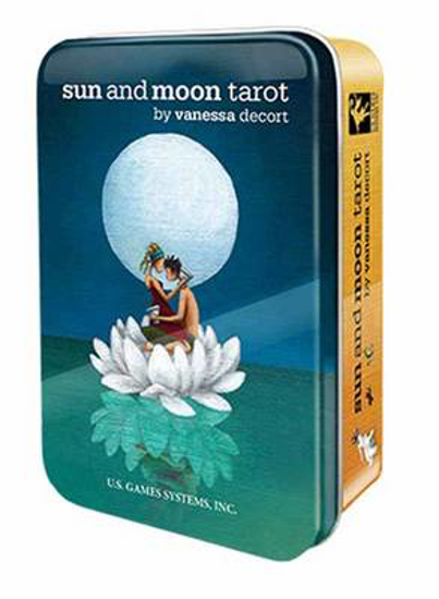 Picture of Sun and Moon Tarot